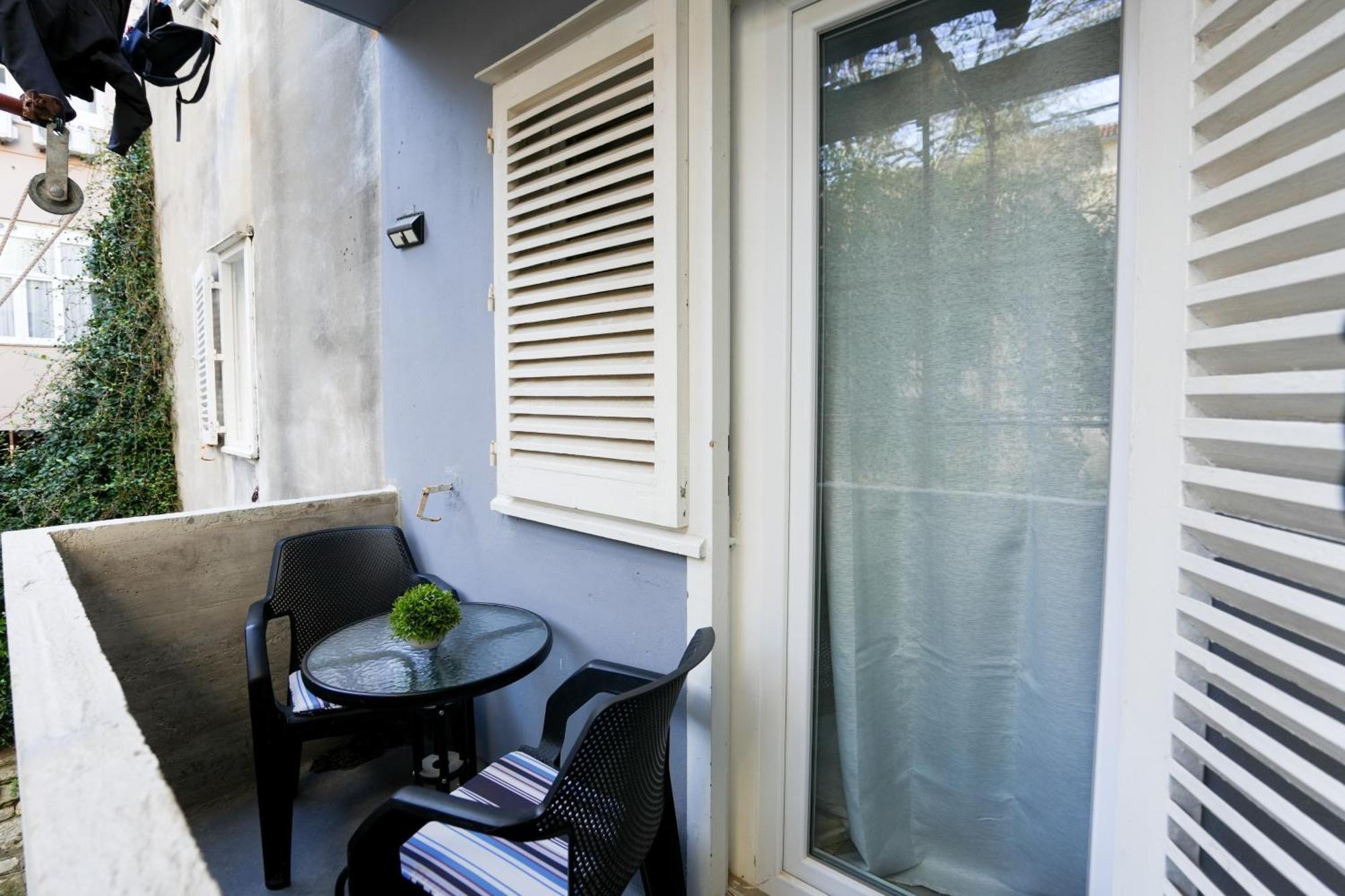 Apartment Kaya Prime Location In Old Town Zadar Exterior photo