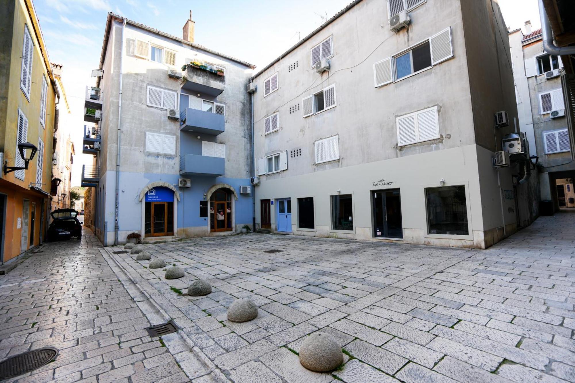 Apartment Kaya Prime Location In Old Town Zadar Exterior photo